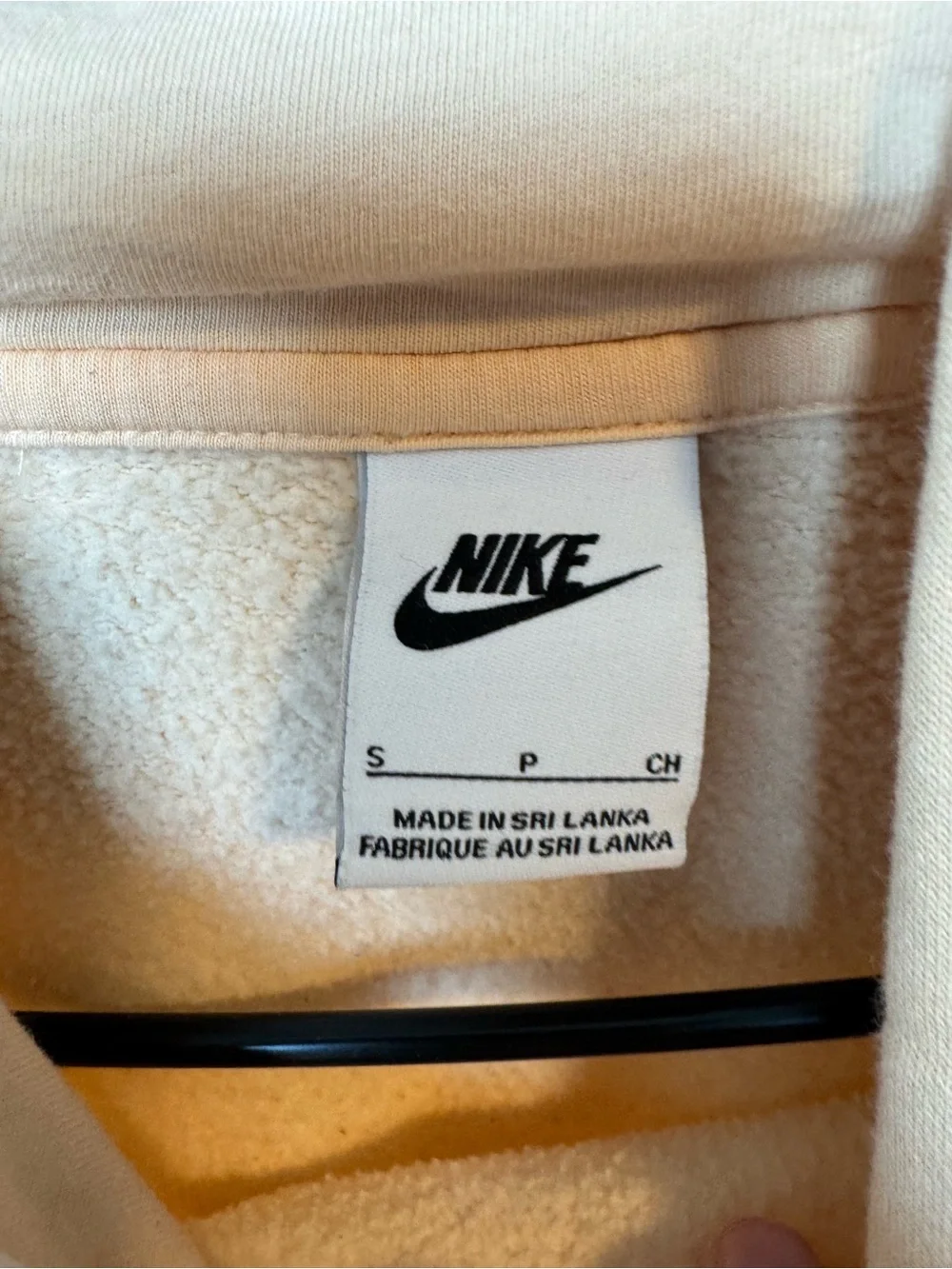 Nike Club Fleece Pullover Hoodie Peach size Small